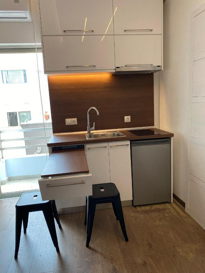 Modern Tiny House In فولوس المظهر الخارجي الصورة