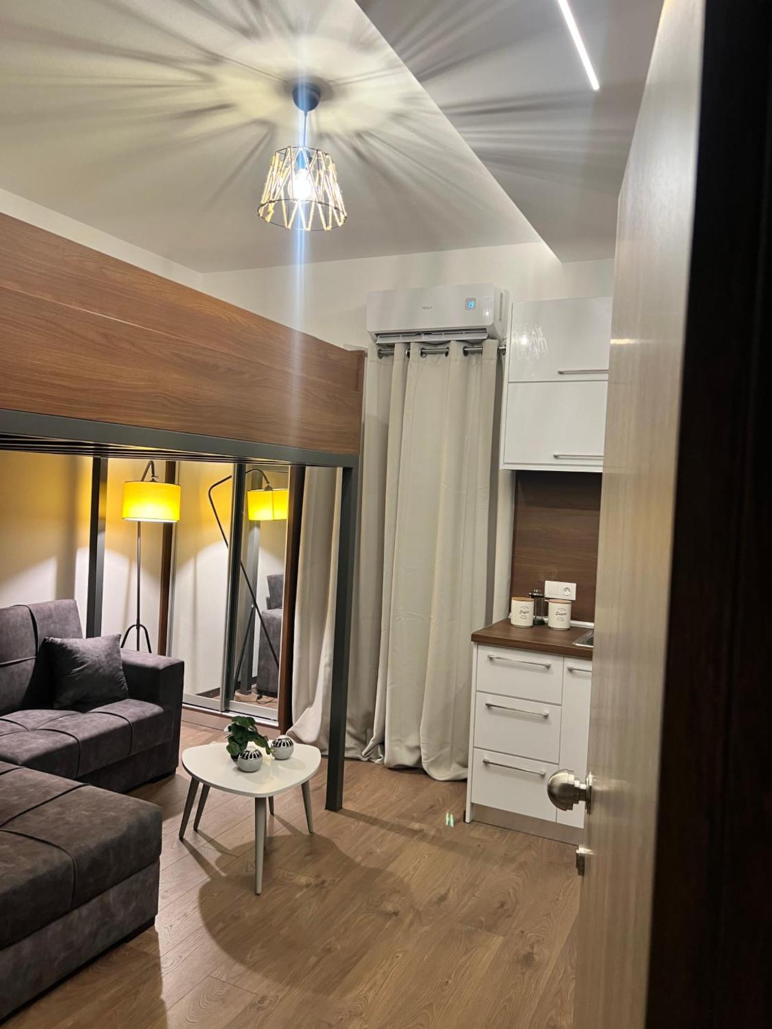 Modern Tiny House In فولوس المظهر الخارجي الصورة